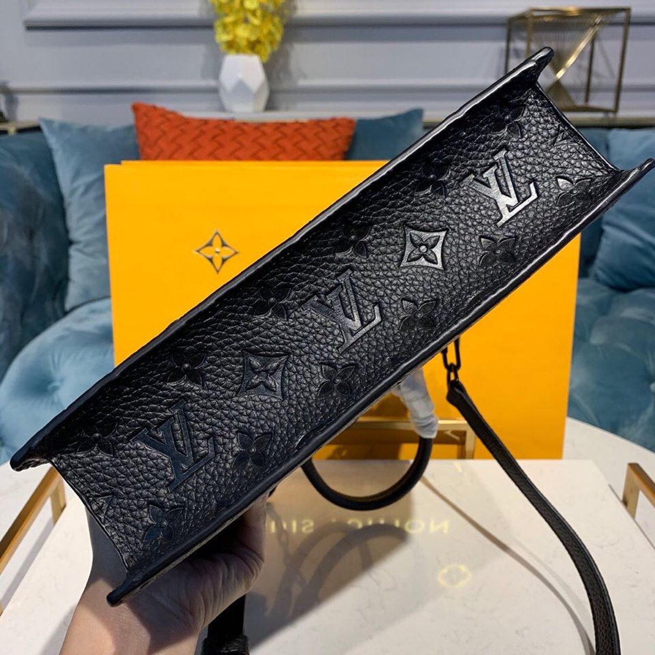 Louis Vuitton Mens Briefcase Runway Bag 28cm Monogram Empreinte Spring/Summer Collection M44476, Black - Image 6