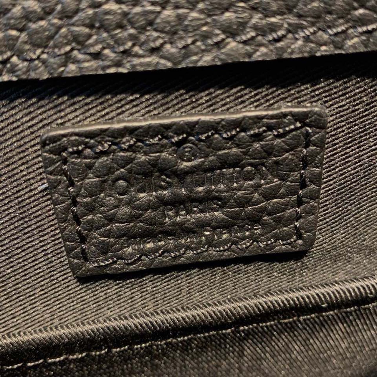 Louis Vuitton Mens Briefcase Runway Bag 28cm Monogram Empreinte Spring/Summer Collection M44476, Black - Image 9