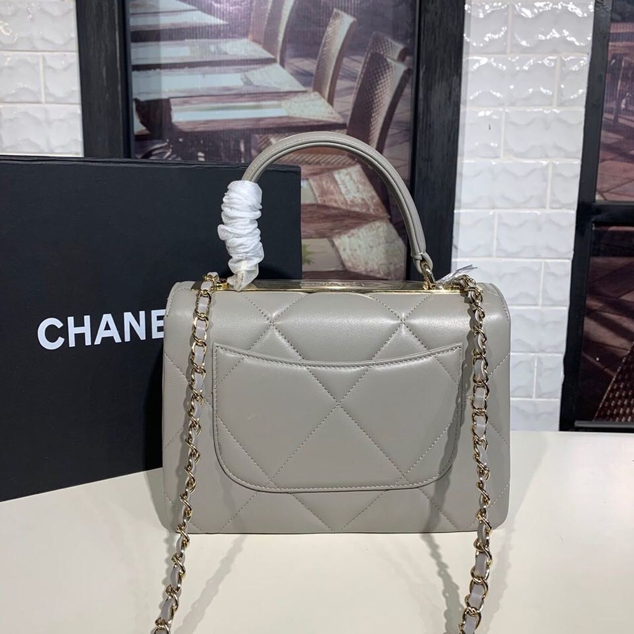 Chanel Trendy CC Maxi Top Handle Bag 25cm Lambskin Leather Fall/Winter Act 1 Collection Grey - Image 5