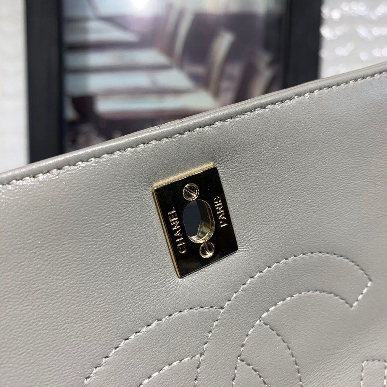 Chanel Trendy CC Maxi Top Handle Bag 25cm Lambskin Leather Fall/Winter Act 1 Collection Grey - Image 12