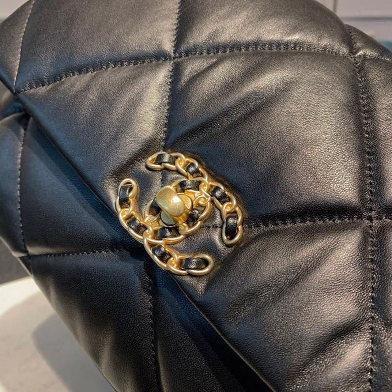 Chanel 19 Flap Bag 30cm Goatskin Leather Fall/Winter Act 1 Collection Black - Image 6