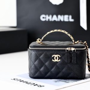 Chanel Small Vanity Bag 17cm Black