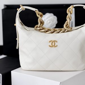 Chanel Hobo Handbag 28cm White