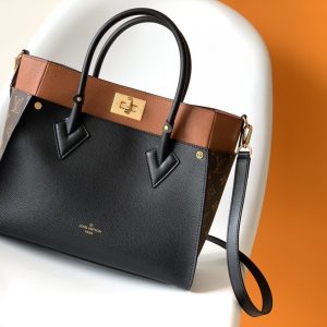 Louis Vuitton M57728 On My Side PM 30cm Black