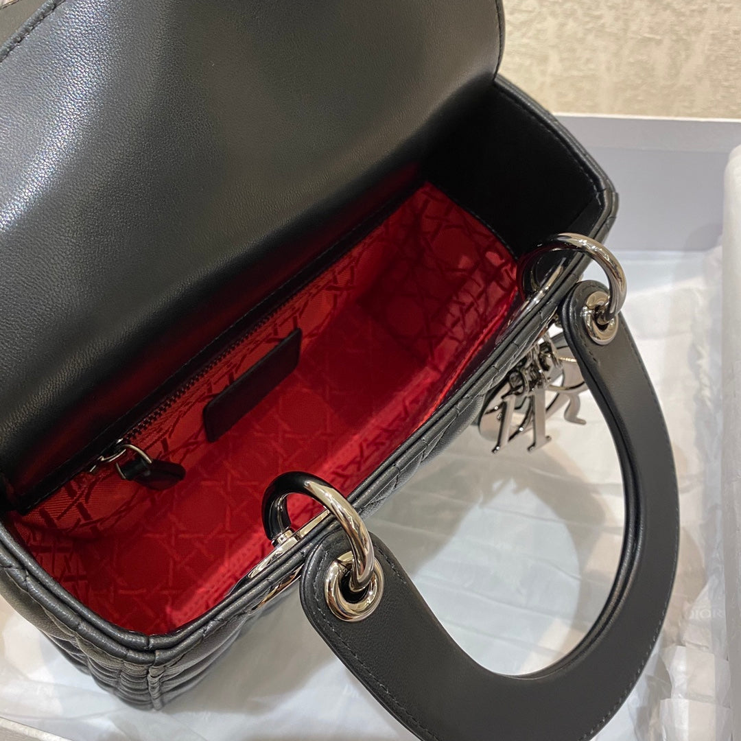 Christian Dior Lady Dior Bag Metal Hardware Spring Collection 20cm Black - Image 5