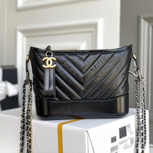 Chanel CO-CO Gabrielle Hobobag 20cm Black