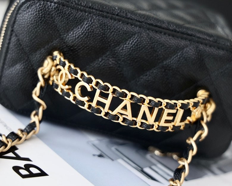 Chanel Small Vanity Bag 17cm Black - Image 7