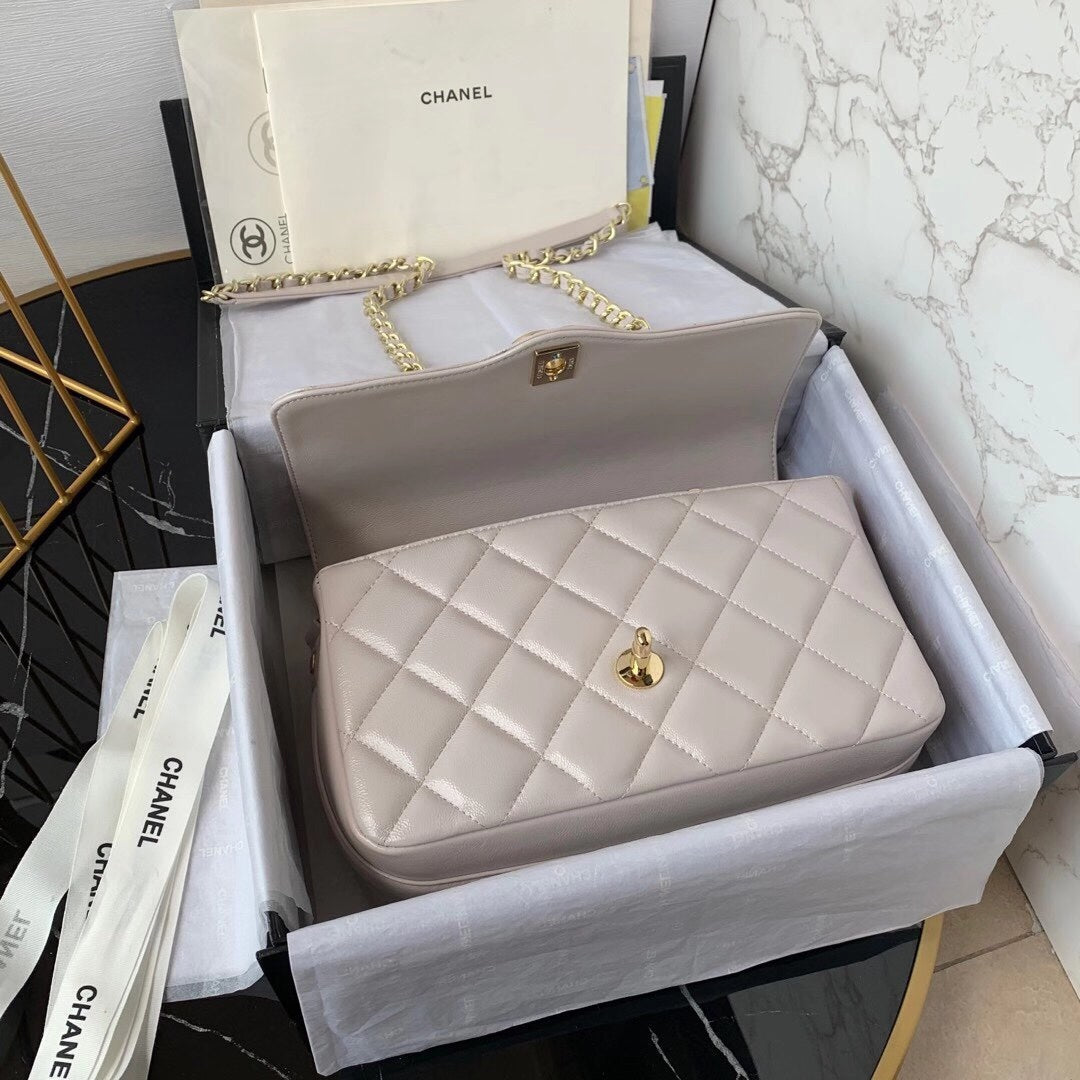 Chanel Classic Flapbag Gold Hardware 23cm - Image 2