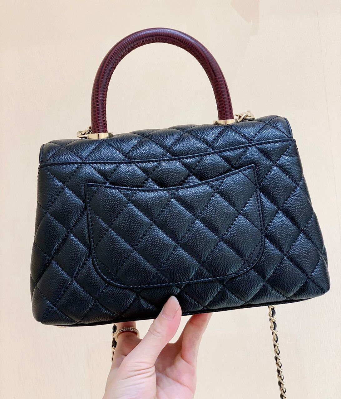 Chanel Coco Handle Quilted Lizard Handle Bag 24cm Caviar Leather Gold Hardware Spring/Summer Act 1 Collection Black - Image 8